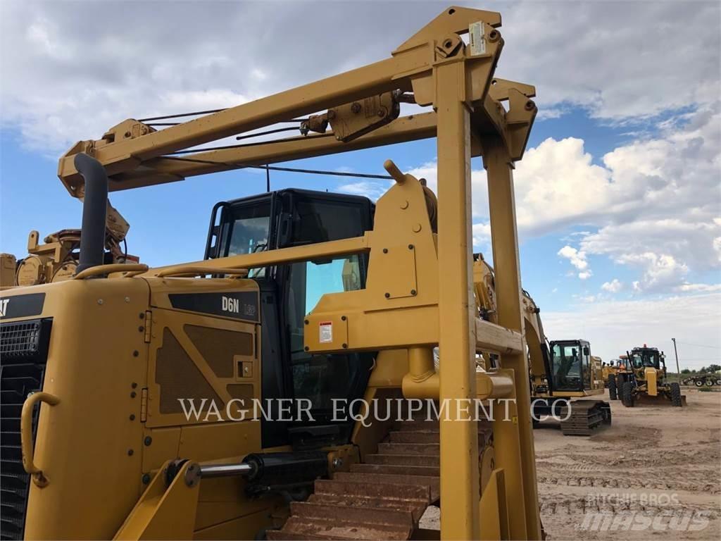CAT D6N LGP PL Dozers - Tratores rastos