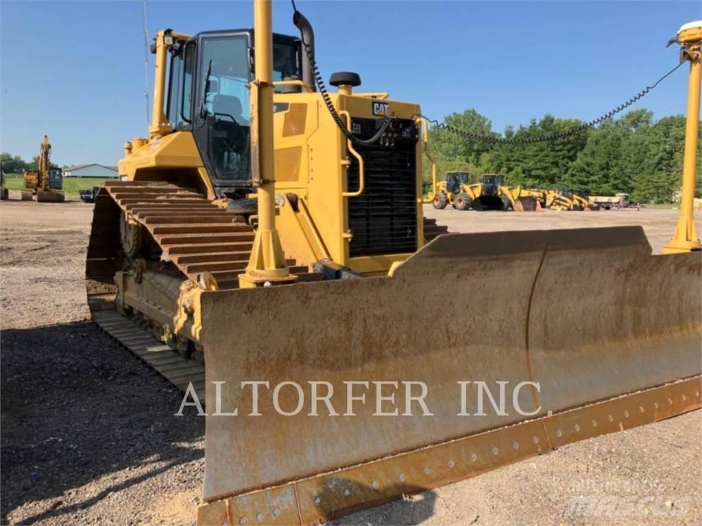 CAT D6N LGP R Dozers - Tratores rastos