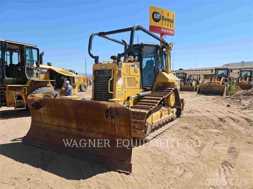 CAT D6N XL Dozers - Tratores rastos