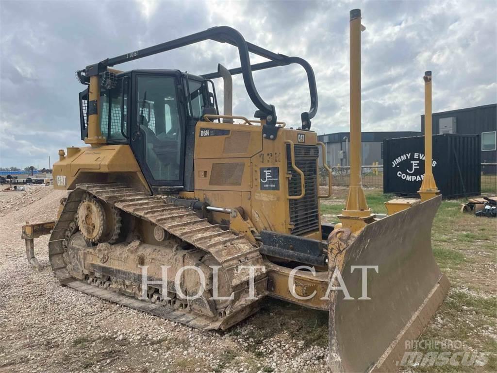 CAT D6N XL Dozers - Tratores rastos