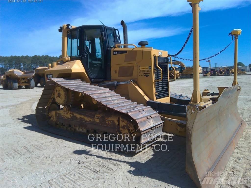 CAT D6NLGP Dozers - Tratores rastos
