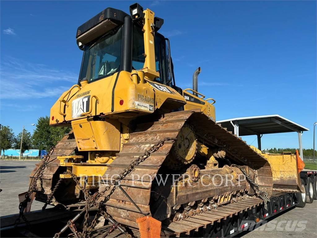 CAT D6NLGPT4 Dozers - Tratores rastos