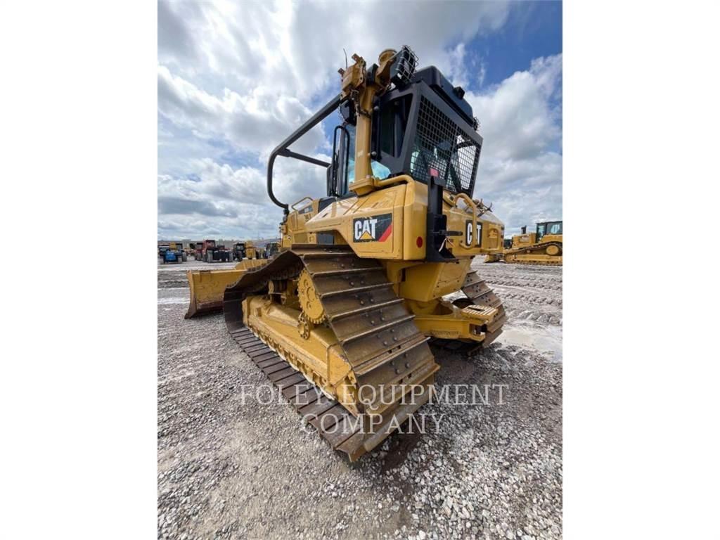 CAT D6NLGPVPI Dozers - Tratores rastos