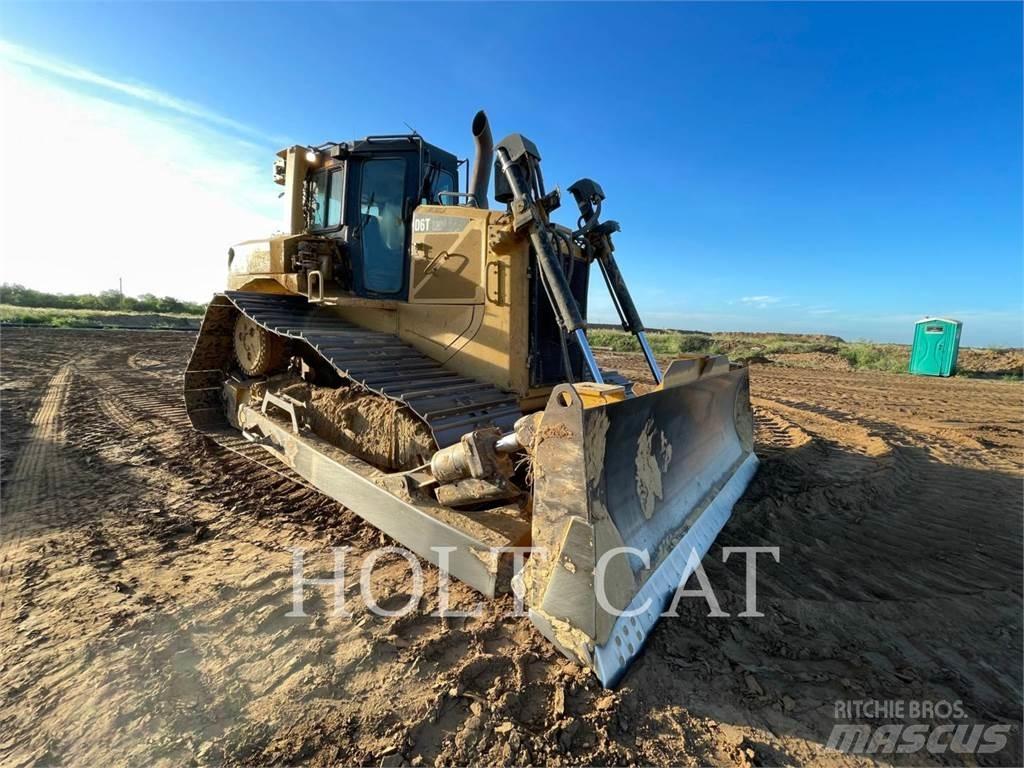 CAT D6T Dozers - Tratores rastos