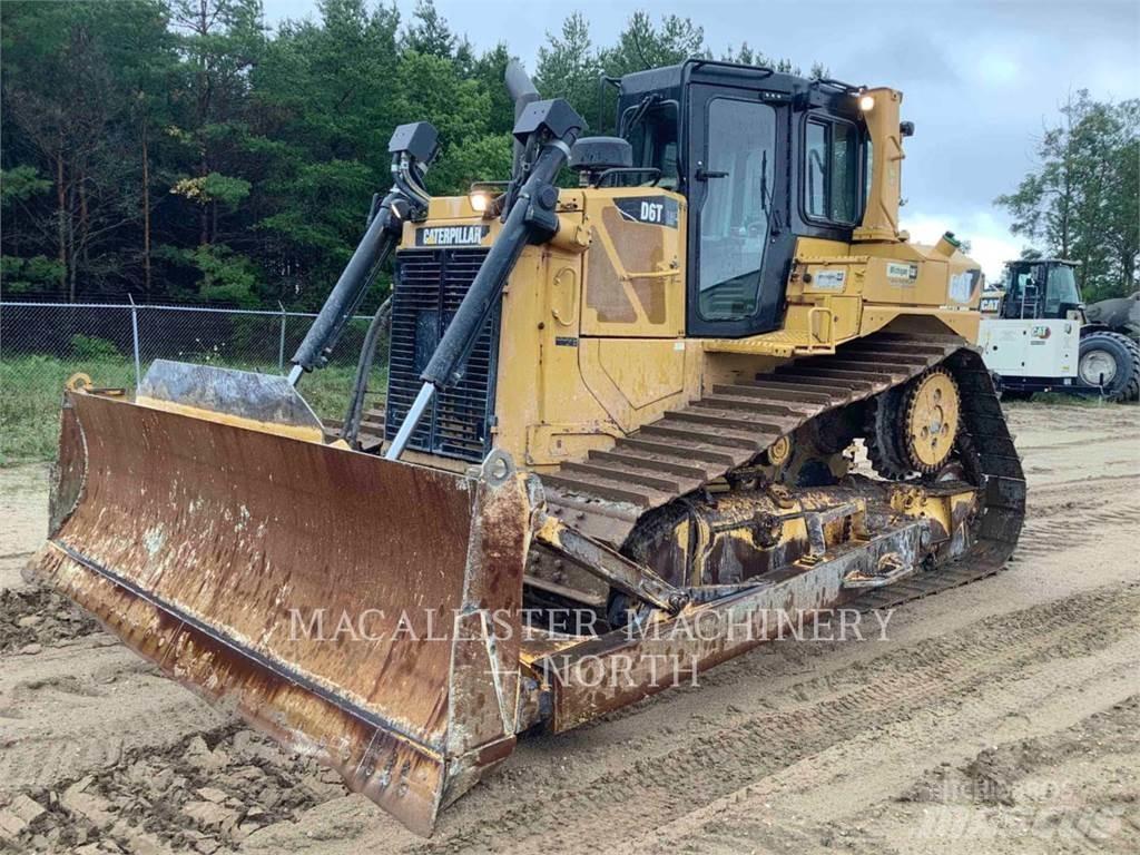 CAT D6T Dozers - Tratores rastos