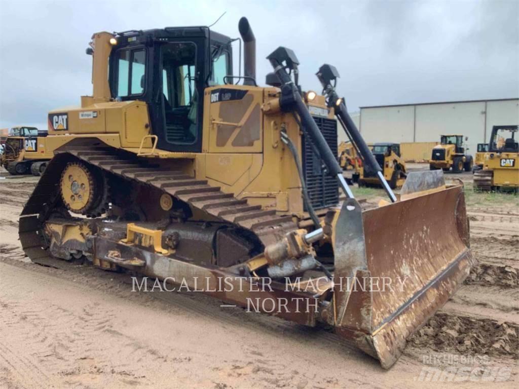 CAT D6T Dozers - Tratores rastos