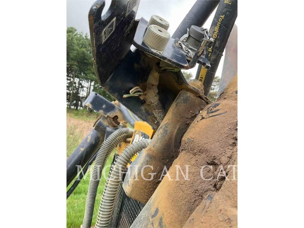CAT D6T Dozers - Tratores rastos
