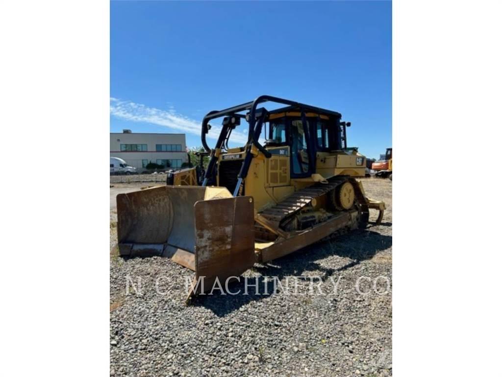 CAT D6T Dozers - Tratores rastos