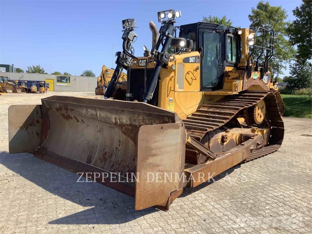 CAT D6T Dozers - Tratores rastos
