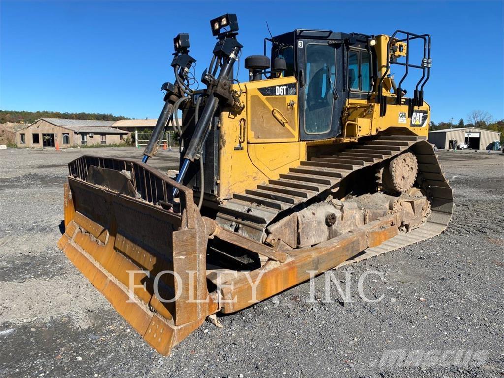 CAT D6T Dozers - Tratores rastos