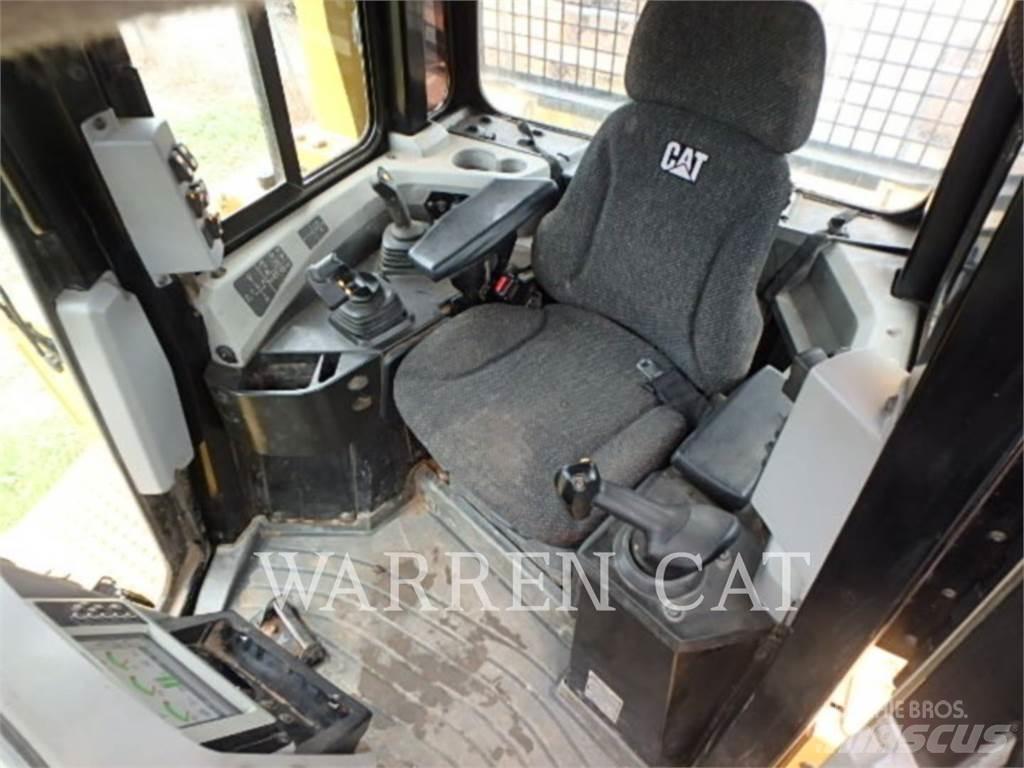 CAT D6T 4XLPAT Dozers - Tratores rastos