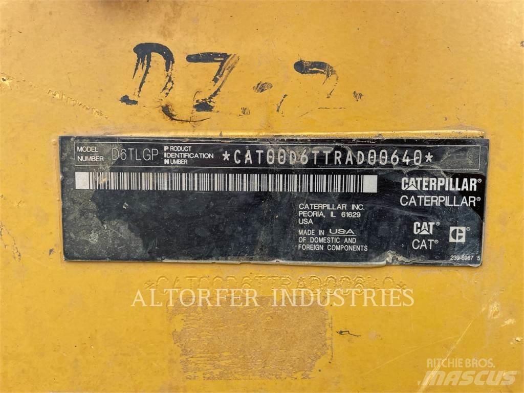 CAT D6T LGPPAT Dozers - Tratores rastos