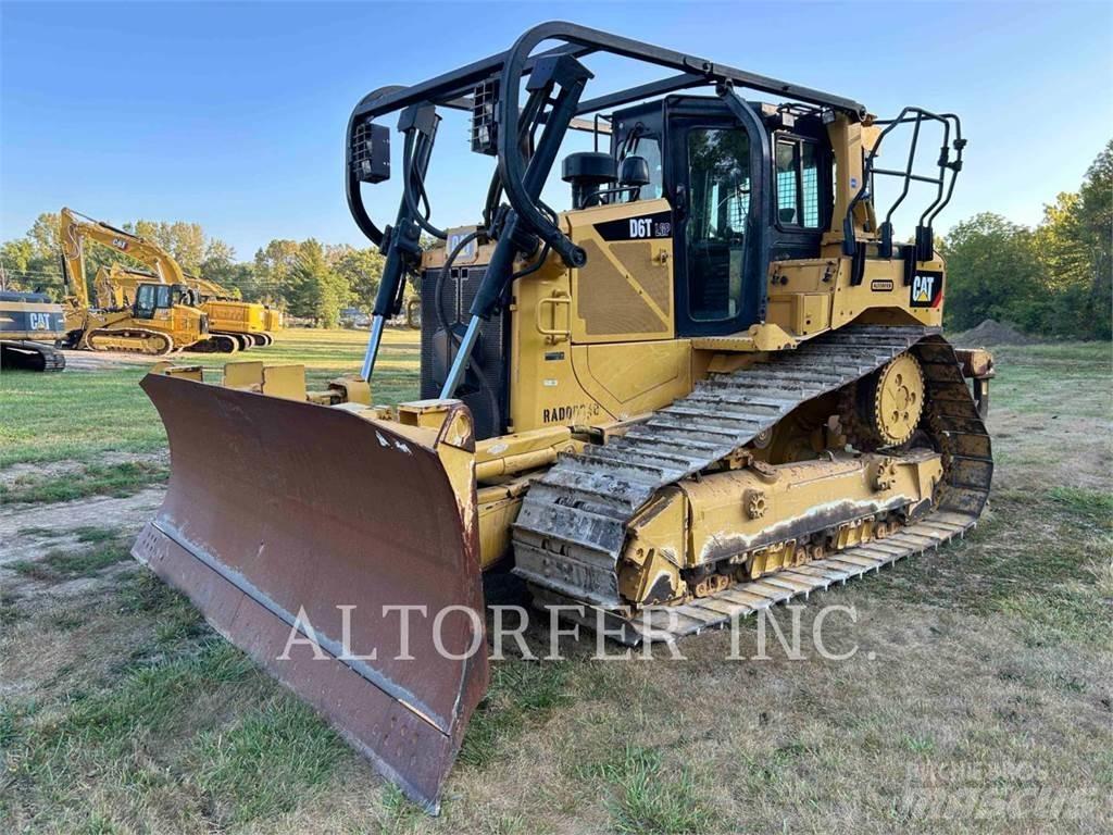 CAT D6T LGPPAT Dozers - Tratores rastos