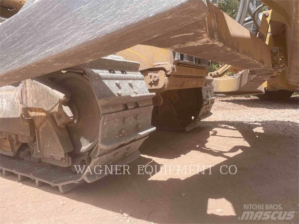 CAT D6T XL Dozers - Tratores rastos