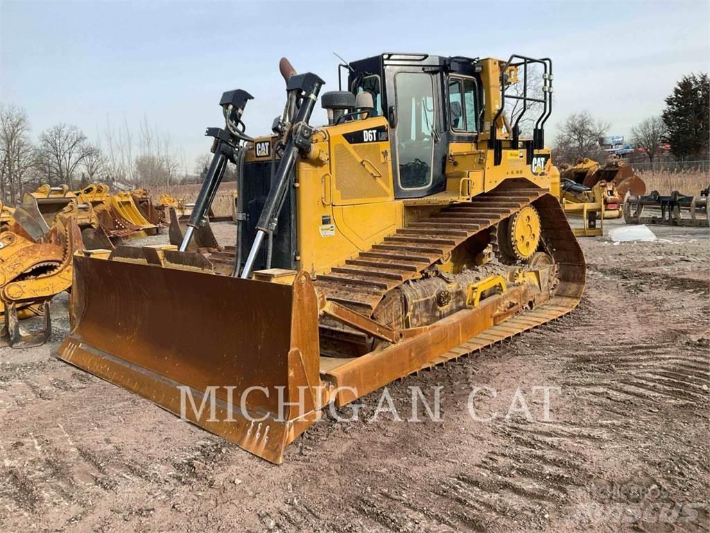 CAT D6TL AHZ24F Dozers - Tratores rastos