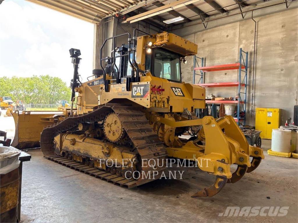 CAT D6TLGPVPA Dozers - Tratores rastos