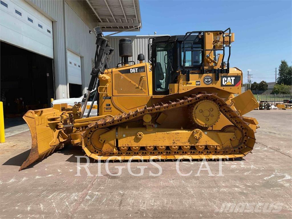 CAT D6TVP Dozers - Tratores rastos
