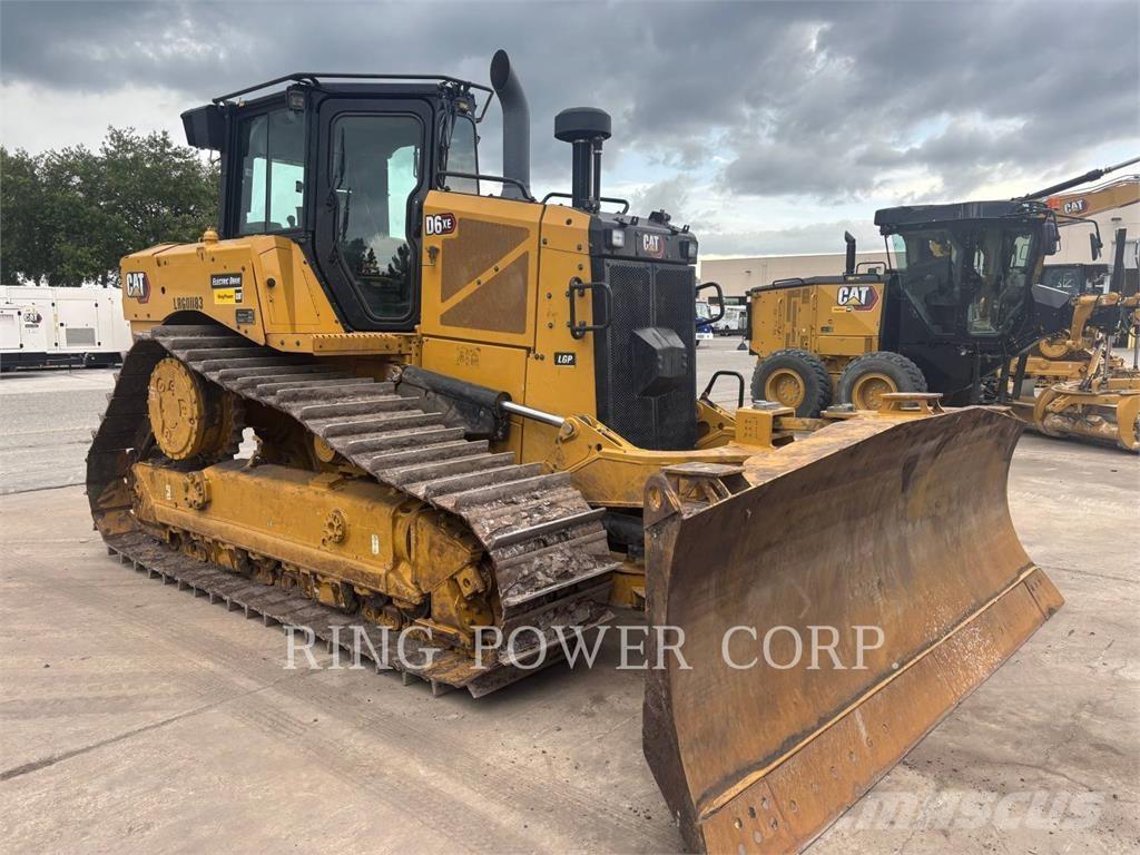 CAT D6XEVPAT Dozers - Tratores rastos