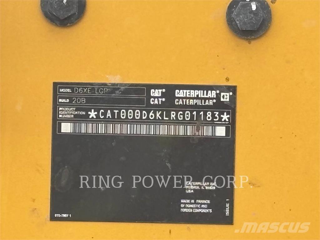 CAT D6XEVPAT Dozers - Tratores rastos
