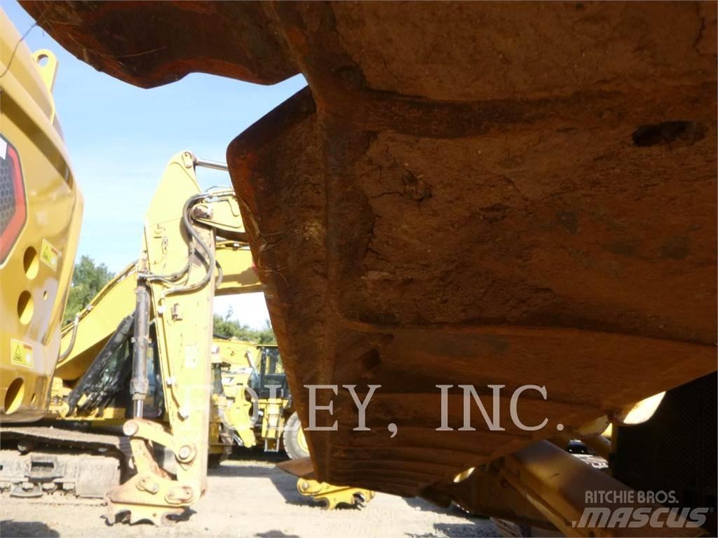 CAT D7-17 Dozers - Tratores rastos