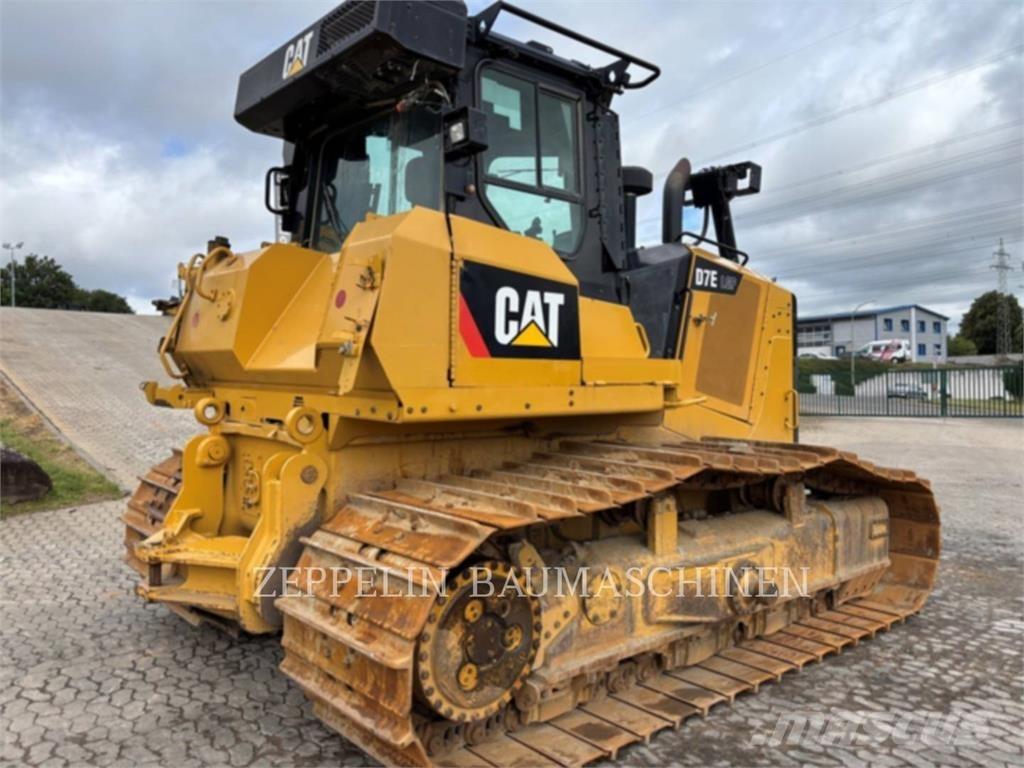 CAT D7E Dozers - Tratores rastos