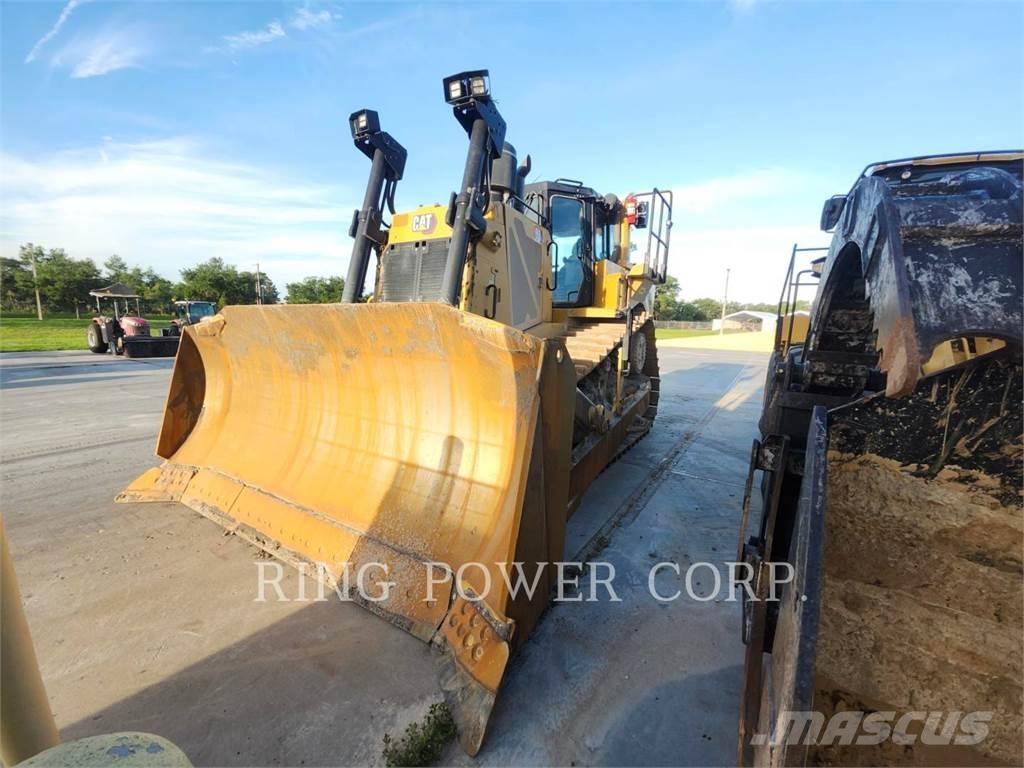CAT D8 Dozers - Tratores rastos
