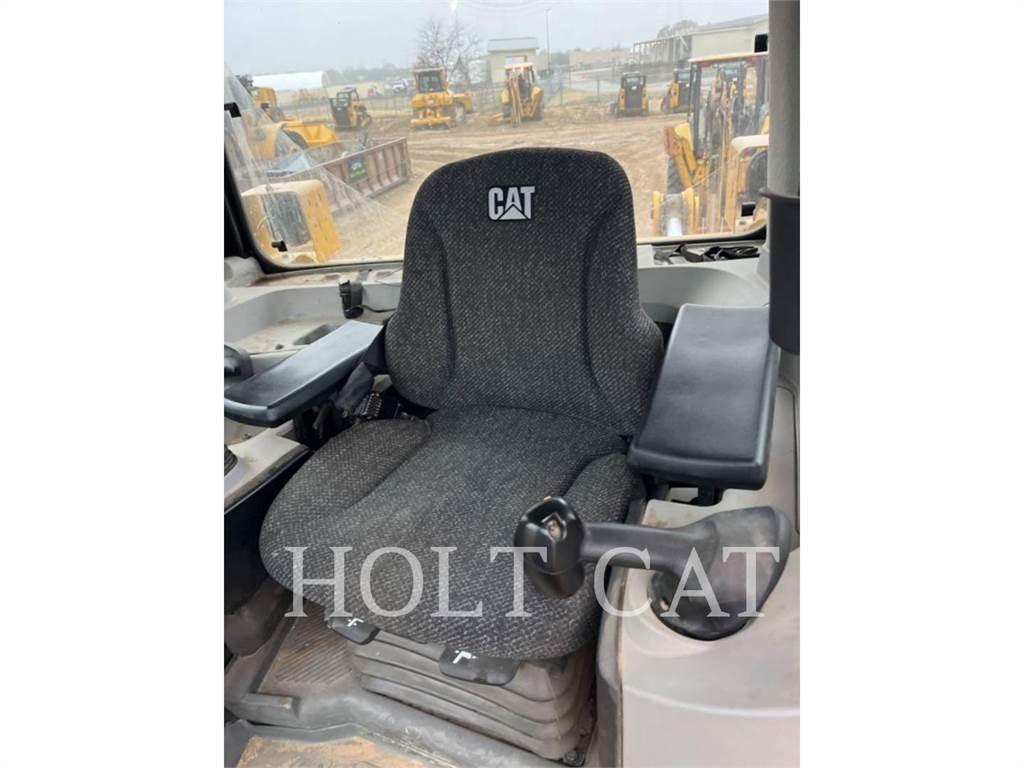 CAT D8 MS Dozers - Tratores rastos