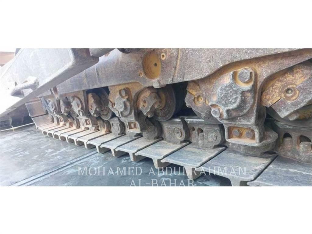 CAT D8R Dozers - Tratores rastos