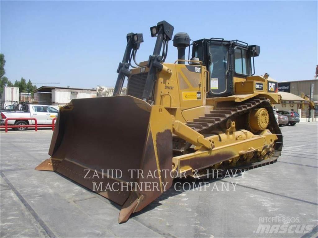 CAT D8T Dozers - Tratores rastos