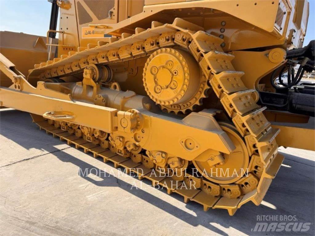 CAT D8T Dozers - Tratores rastos
