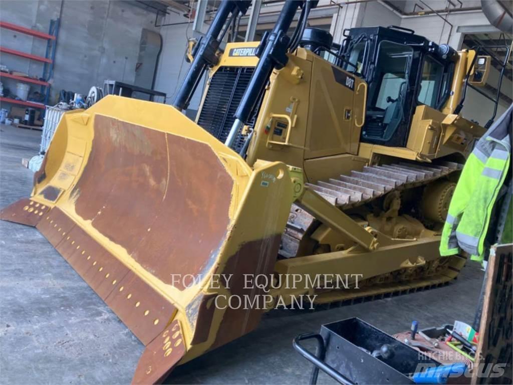 CAT D8T Dozers - Tratores rastos