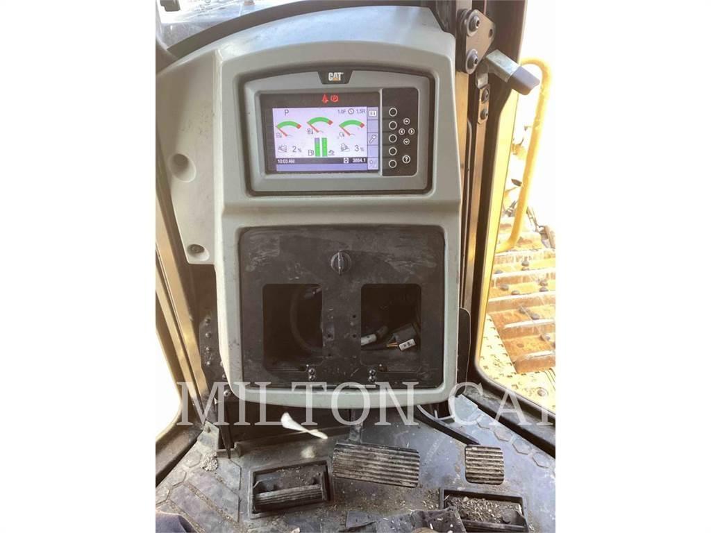 CAT D8T Dozers - Tratores rastos