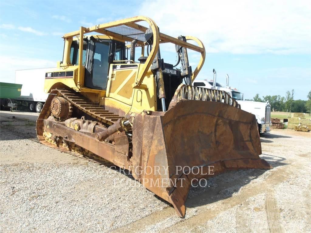 CAT D8T Dozers - Tratores rastos