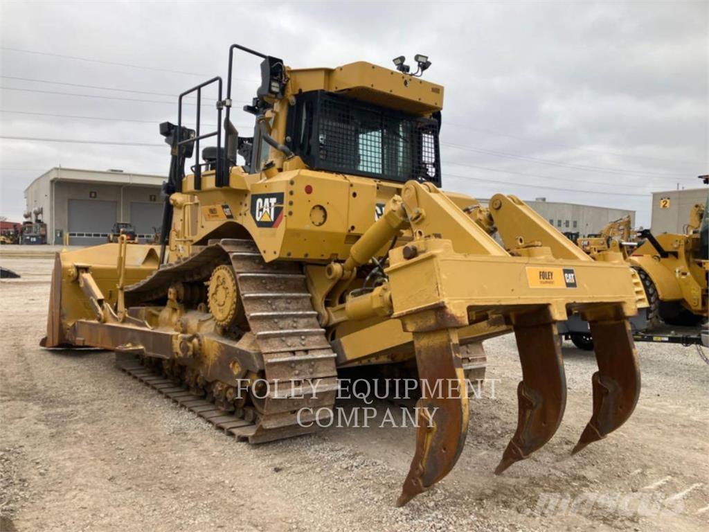 CAT D8T Dozers - Tratores rastos