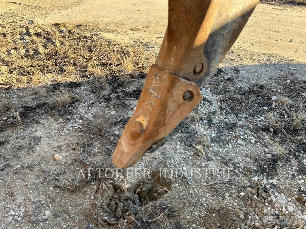 CAT D8T R Dozers - Tratores rastos