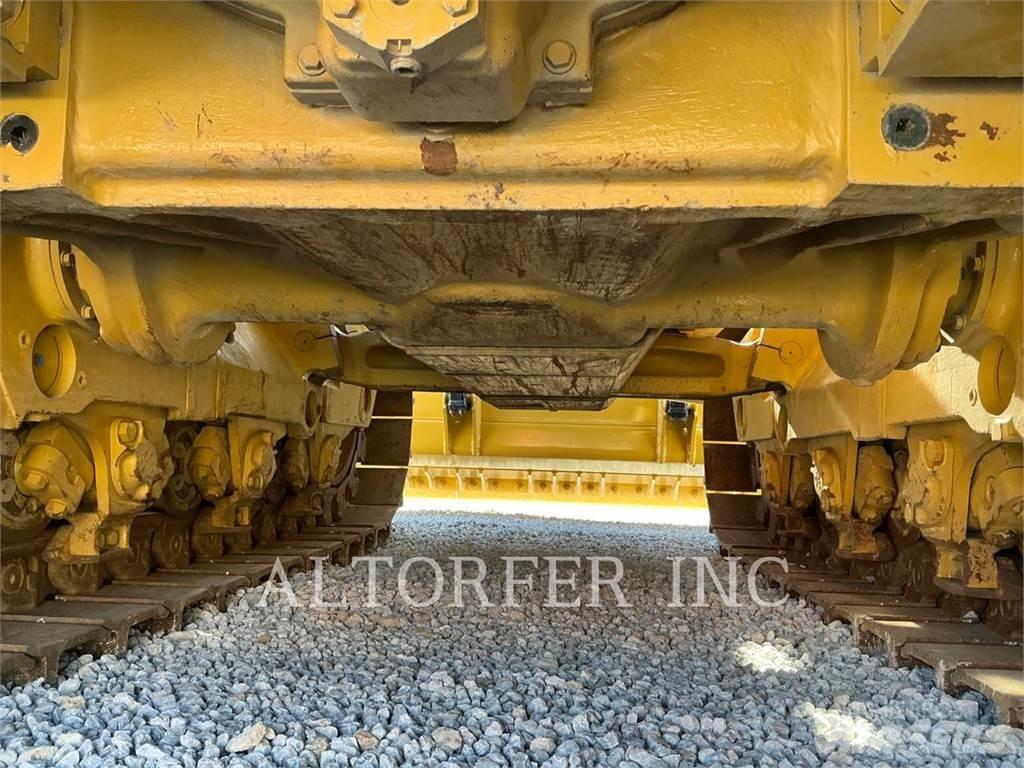 CAT D8T W Dozers - Tratores rastos