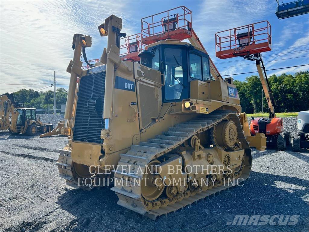 CAT D9T Dozers - Tratores rastos