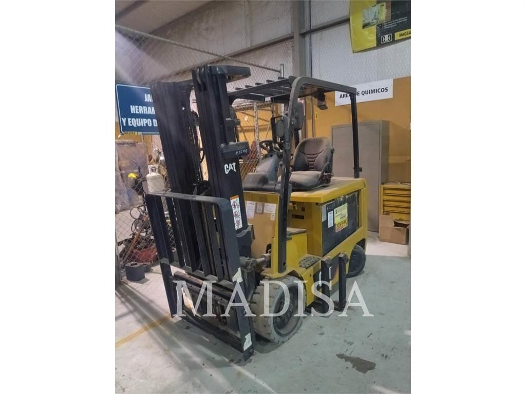 CAT LIFT TRUCKS EC25LN2 Empilhadores - Outros