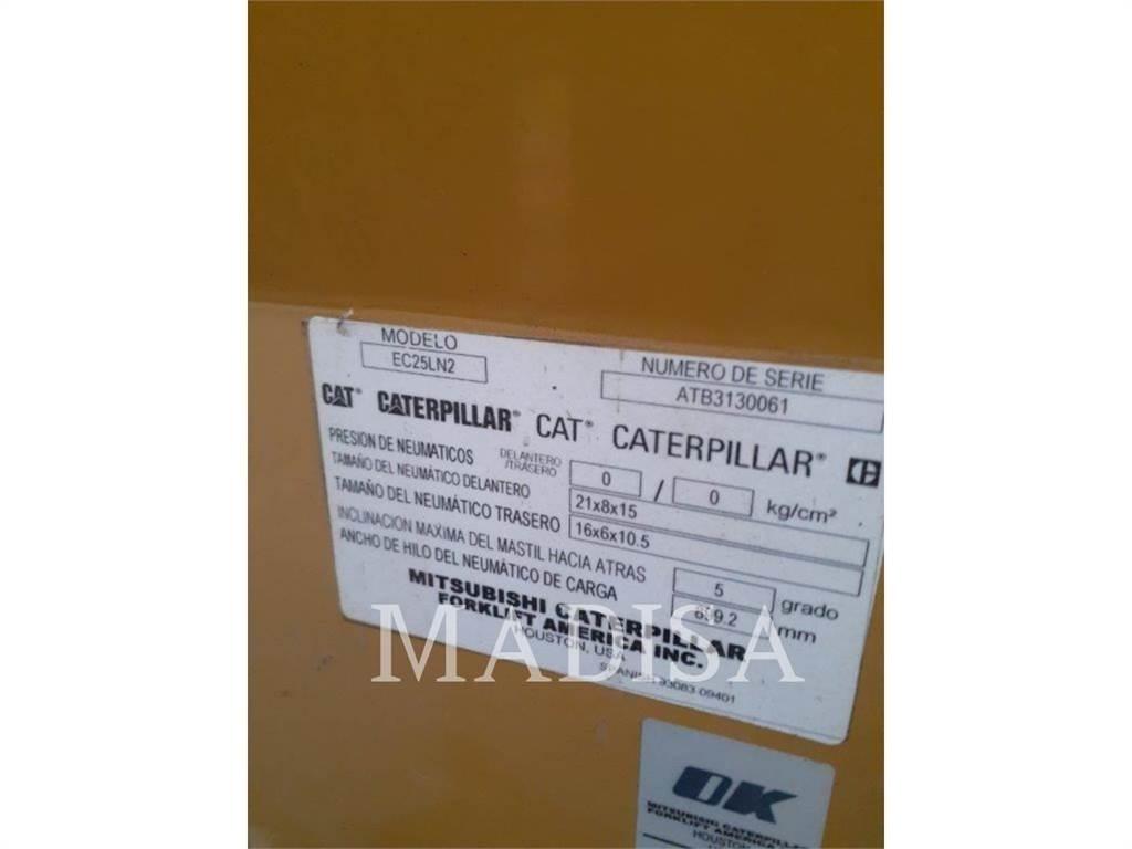 CAT LIFT TRUCKS EC25LN2 Empilhadores - Outros