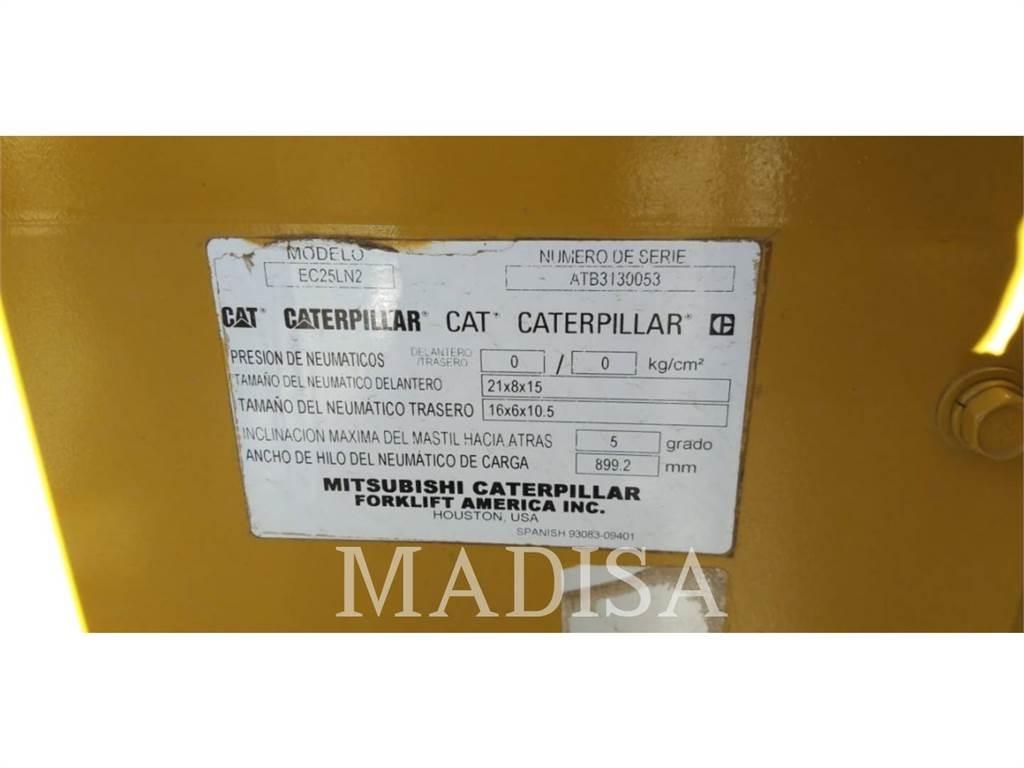 CAT LIFT TRUCKS EC25LN2 Empilhadores - Outros