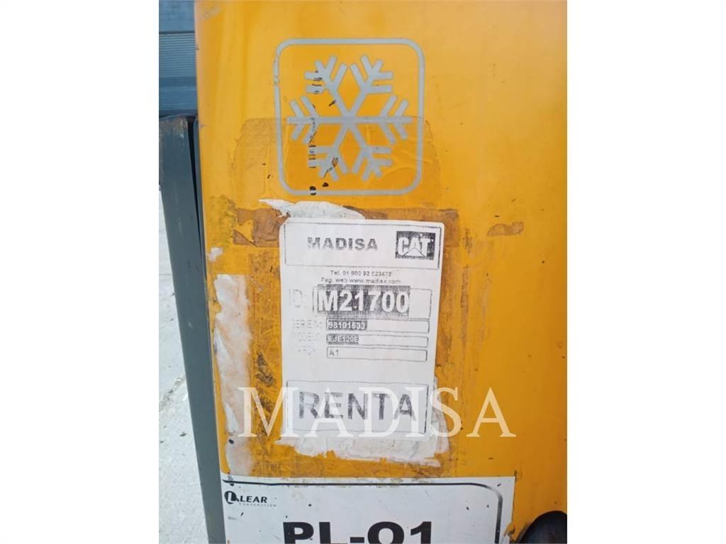 CAT LIFT TRUCKS EJE120E Empilhadores - Outros
