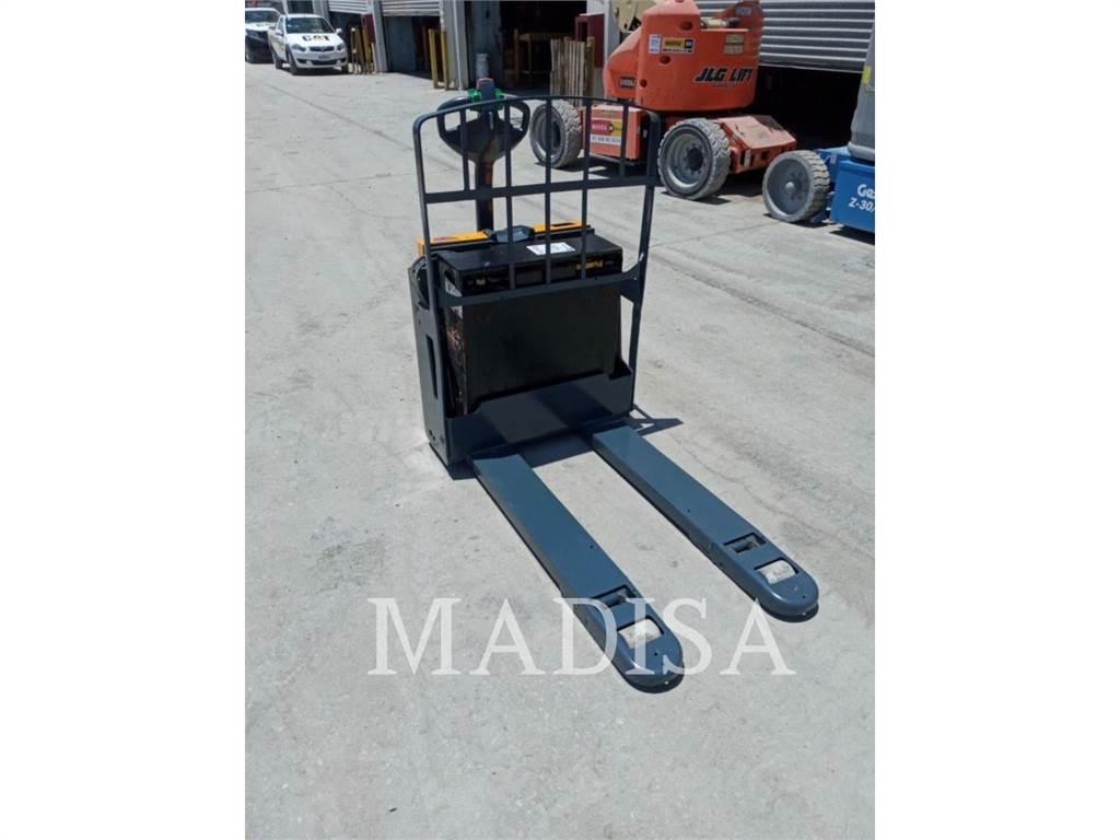 CAT LIFT TRUCKS EJE120E Empilhadores - Outros
