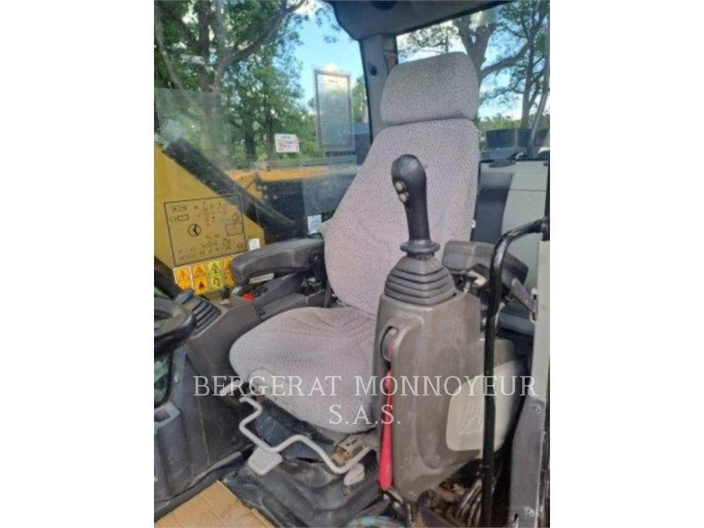 CAT M315F IVC Escavadoras de rodas