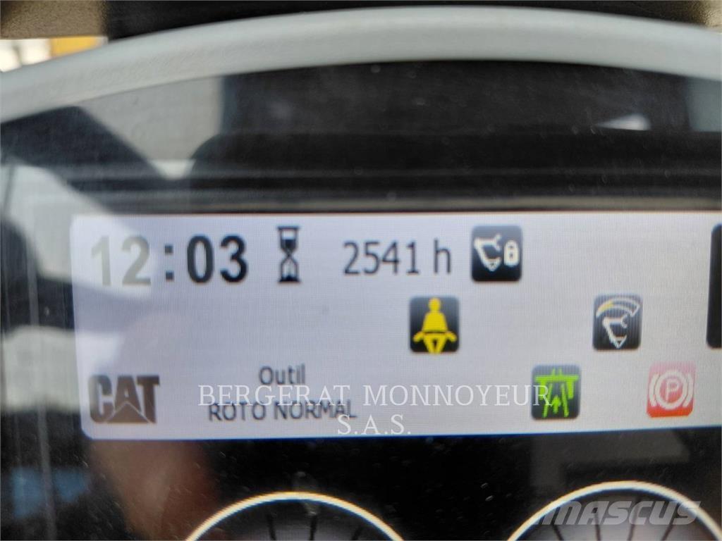 CAT M315F IVC Escavadoras de rodas