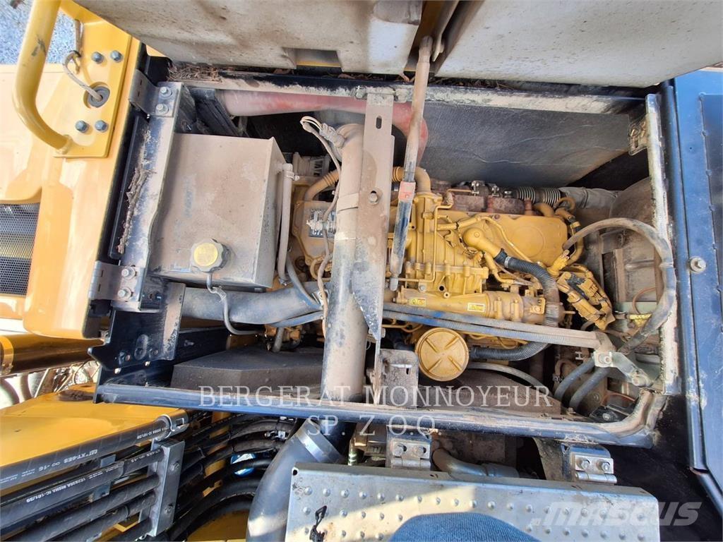 CAT M318F Escavadoras de rodas