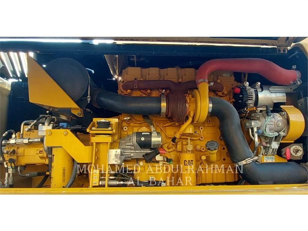 CAT M320D2 Escavadoras de rodas