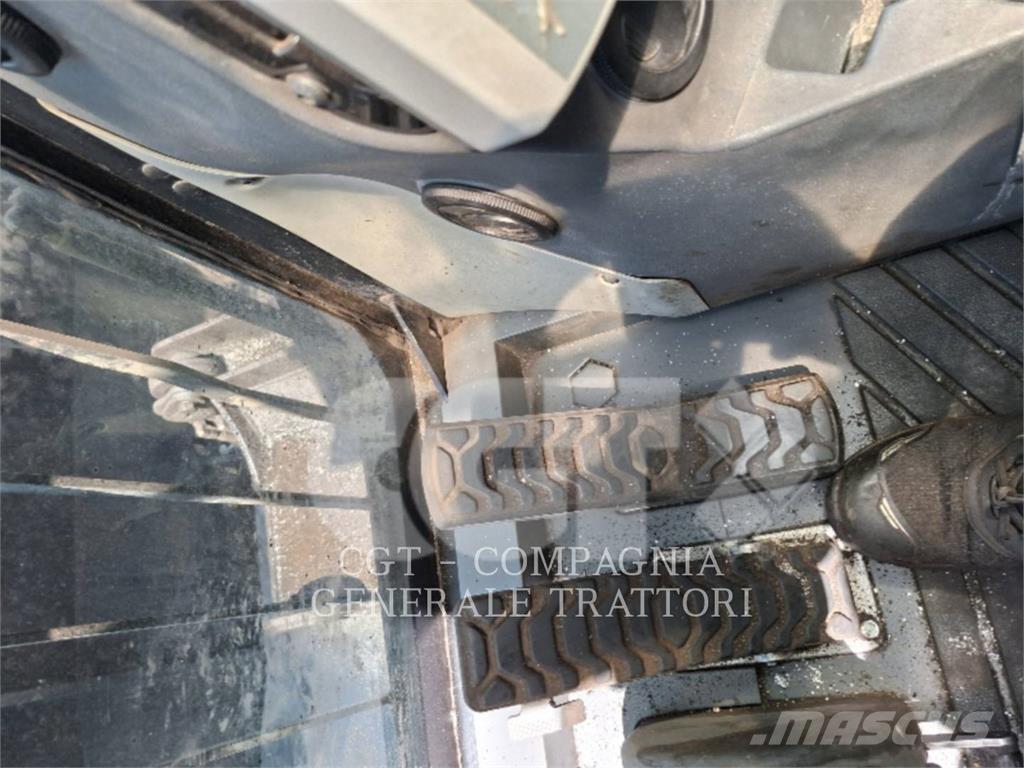 CAT MH 3024 Escavadoras de rodas