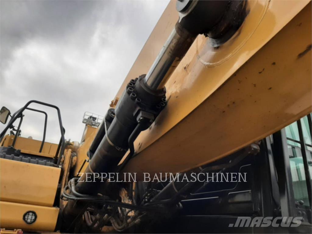 CAT MH3040-07A Escavadoras de demolição