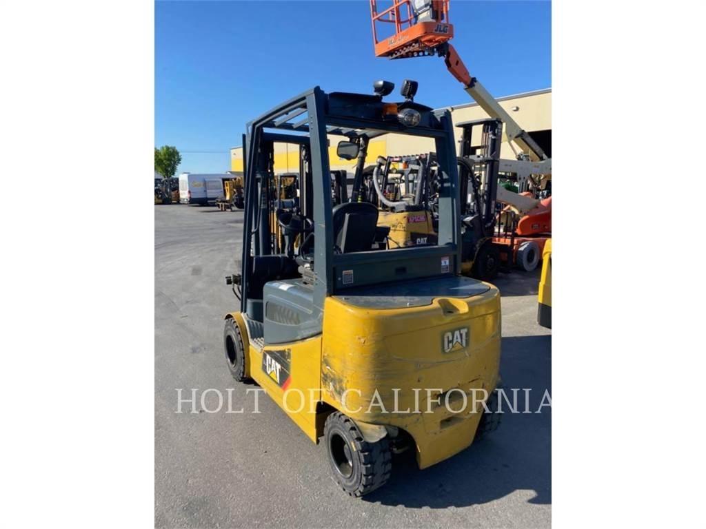 CAT MITSUBISHI 2EP6500 Empilhadores eléctricos