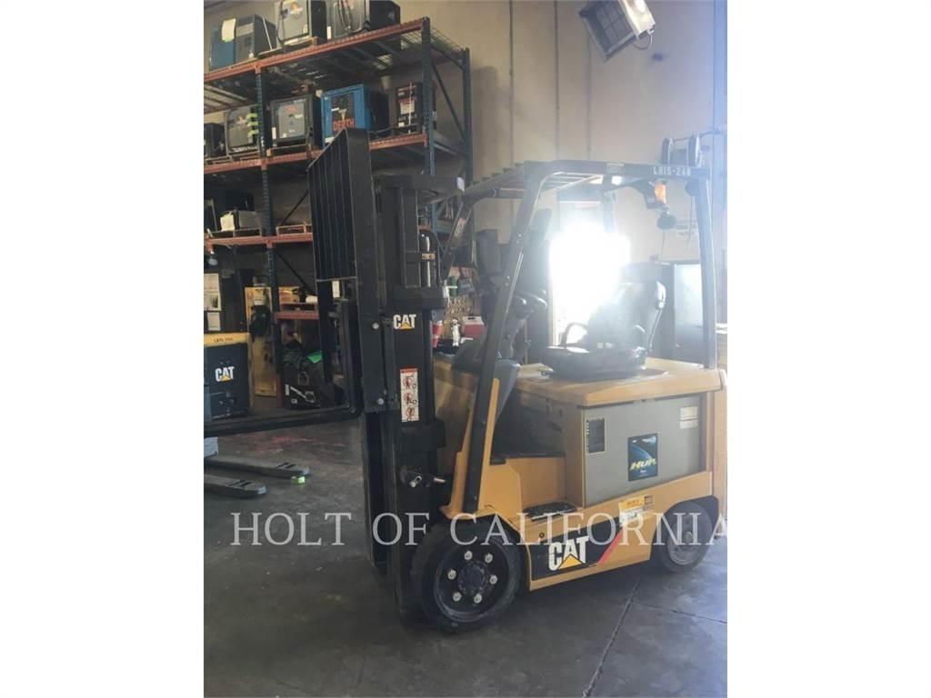CAT MITSUBISHI EC25N2 Empilhadores eléctricos
